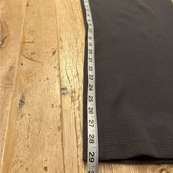 Monrow top and pant set. Both size Large - Picture 8 of 9